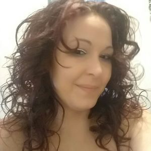 Meet your Posher, Charissa